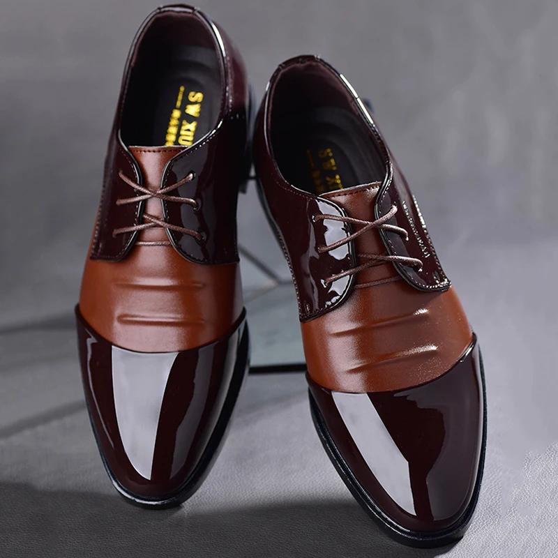 Neue Retro Klassische Kleiderschuhe für Schwarze PU-Leder Oxfords Freizeitschuhe für Herren Hochzeitsparty Büro Formelle Arbeitsschuhe