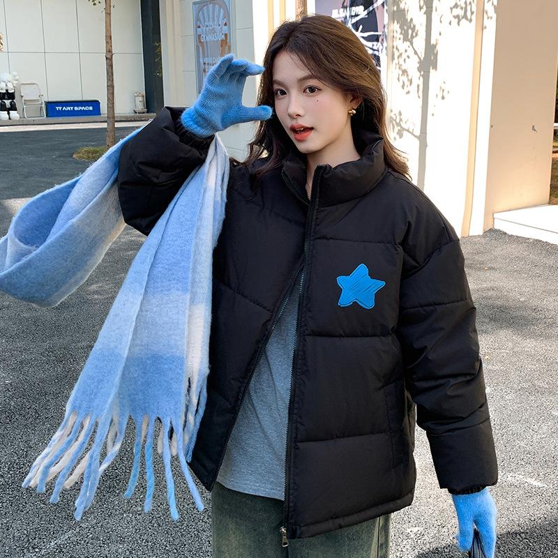 

Зимняя куртка с хлопковой подкладкой, пальто, корейская версия, короткая женская, новое дизайнерское чувство, маленькая студентка, с капюшоном, стеганая куртка с хлопковой подкладкой. XL чёрный