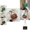 Schicke Stilvolle Quadratische Ketten Tasche Für Frauen In Schwarz Weiß Grün Braun Pink Für Herbst Mode
