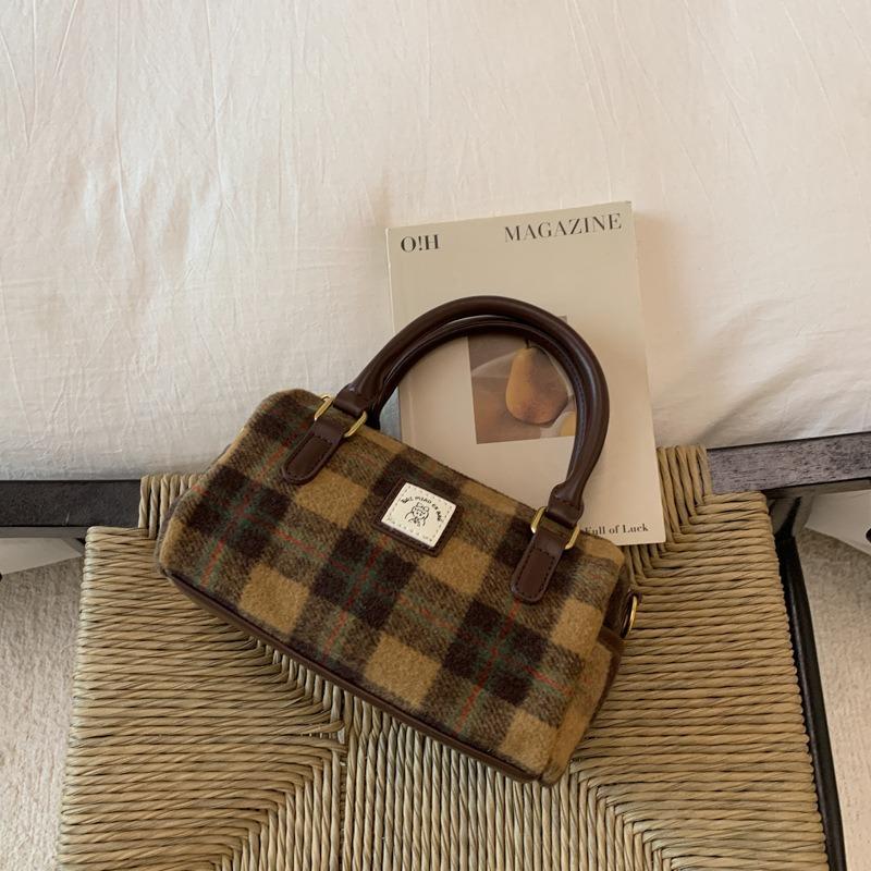 Leather Bag Women's Coffee High-End Trendy Woolen Plaid Retro Handbag Versatile Boston Shoulder Crossbody Bag For