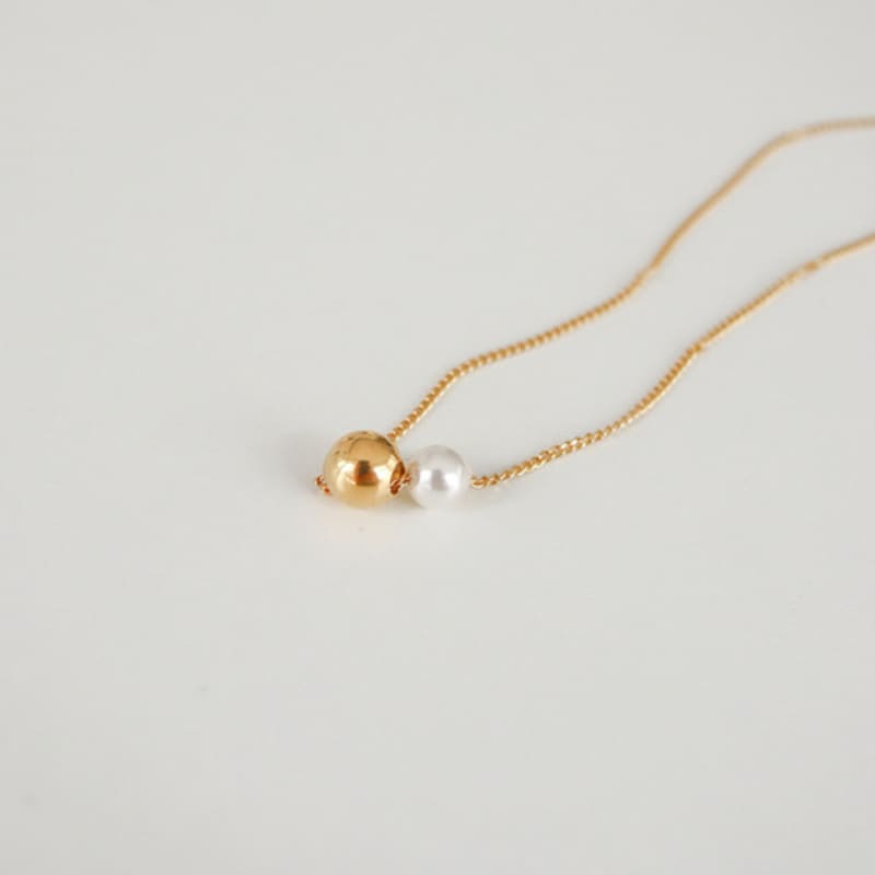 Modernlike 14k Gold-filled Silver Layered Chain Twin Pearl Ball Pendant Necklace