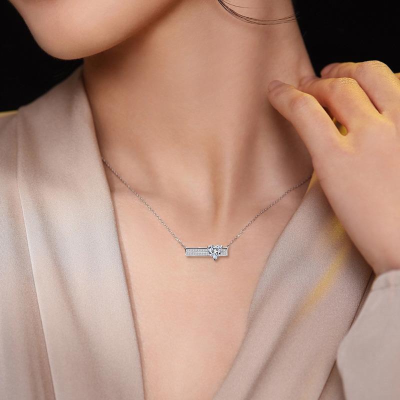 Bague Ringen Heart Shaped Moissanite Pendant Necklace 925 Sterling Silver Love Necklace Female Wedding Party Fine Jewerly Gift Wholesale