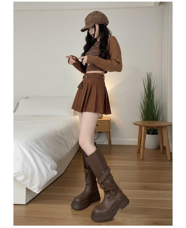 2026 Spring Retro Pleated High-Waisted Suede Skirt - Women's Slimming, Leg-Lengthening Academy Style