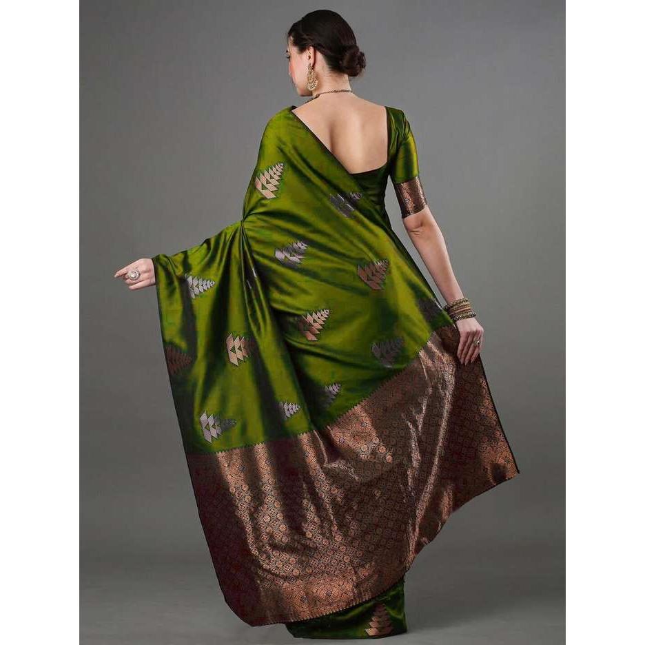 Beautiful Saree Is Elegantly Decorated with Gorgeous Solid Jacquard Weave That Gives a Perfect Look To the Outfit.