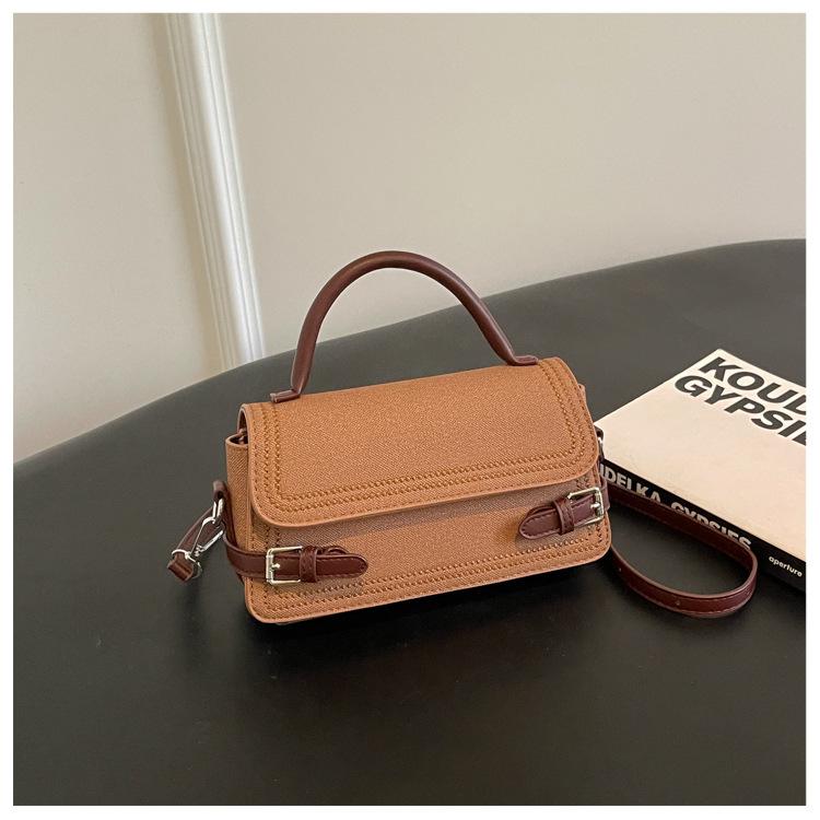 Small Square-shaped Fashionable Handbag, Single Shoulder Crossbody Bag