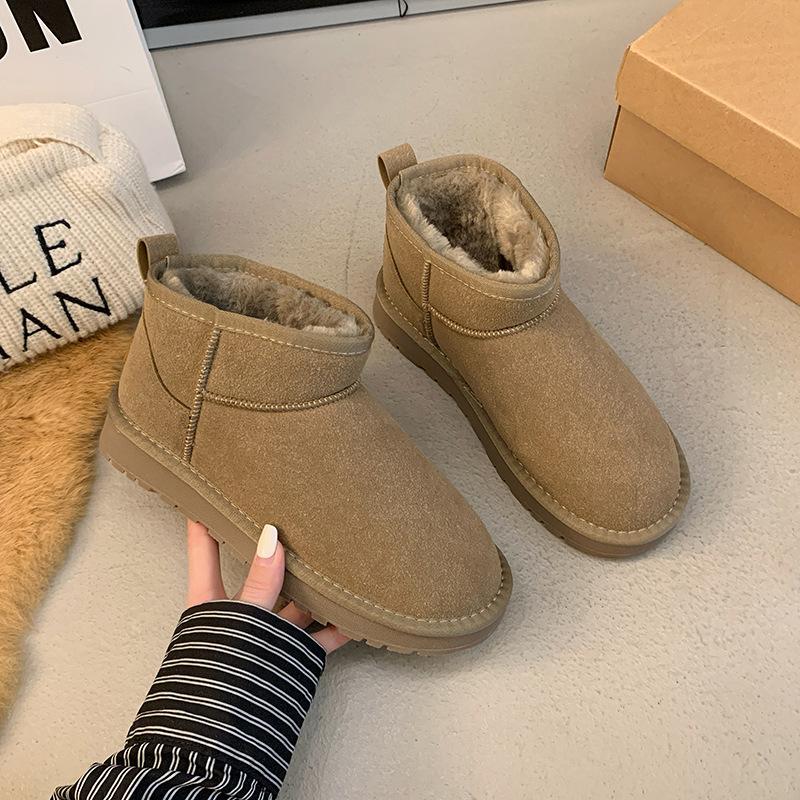 

2024 осенне-зимние бархатные утолщенные ботинки из хлеба универсальные хлопковые туфли женские на толстой подошве усиливающие нескользящие теплые зимние ботинки 35 коричневый