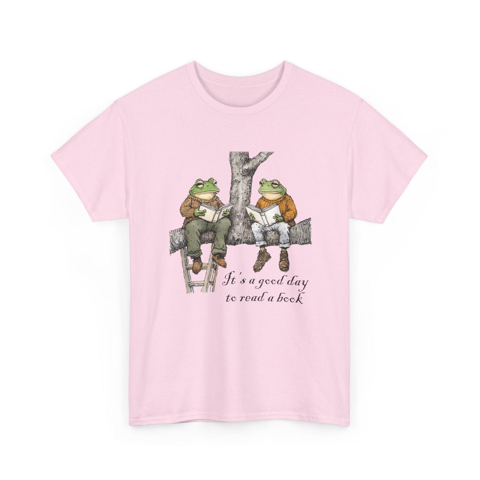 Frog Toad Bookish Shirt, It s A Good Day to Read A Book Funny T-Shirt S
