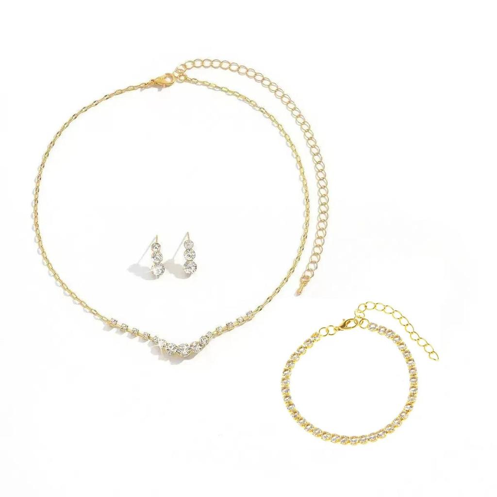 

Water Drop Wedding Necklace Set With Geometric Pendant For Bridal Jewelry Collection Style 4