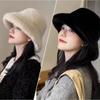 Outdoor Plush Plush Bucket Hat Warm Soft Panama Hat Furry Winter Basin Sun Cap for Women Fisherman Cap Windproof and Warm