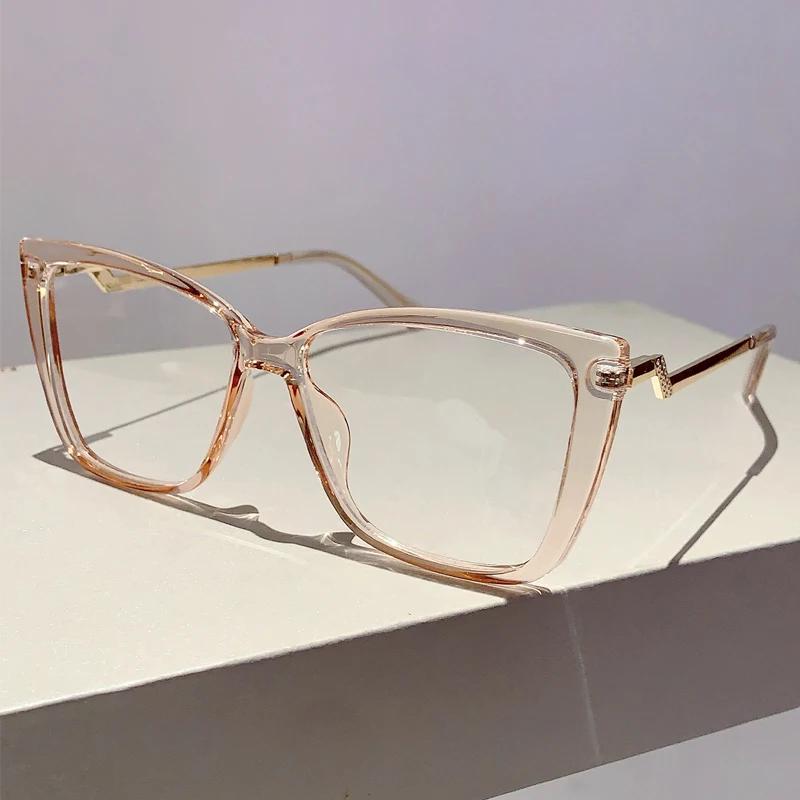 

GM LUMIAS Vintage Cat Eye Women Glasses Stylish Ultralight Eyeglasses Trendy Brand Designer High Quality Eyewear for Decoration