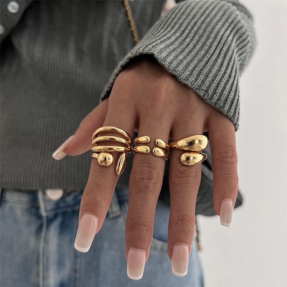 4Pcs Hug Shape Geometric Rings Set Stackable Knuckle Rings Trendy Finger Ring Jewelry  for Women