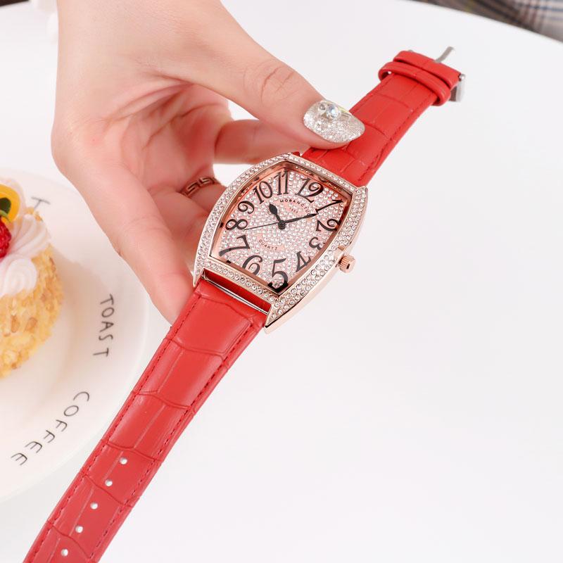 Classic 2019 Big Size New Fashion Tonneau Watch Men Designer Brand Luxury Fully Diamond Man Watches Quartz Wrist Watch With Rhinestone