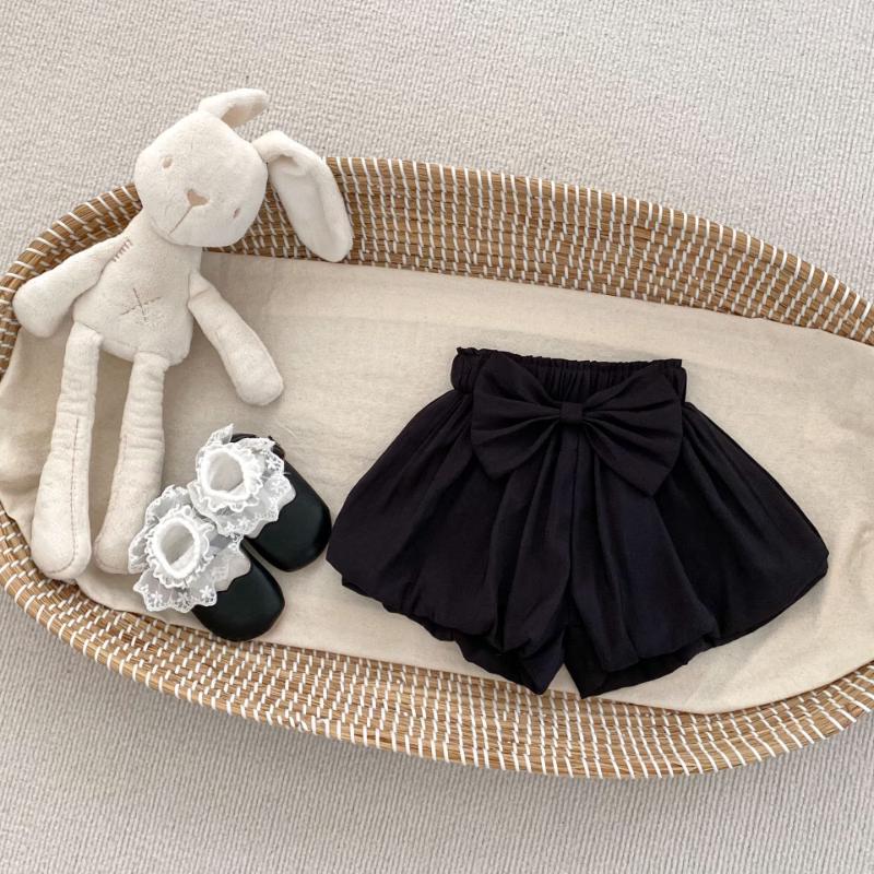 Kayoudou Girls  Bow Vest Top and Petal Shorts Set 73CM