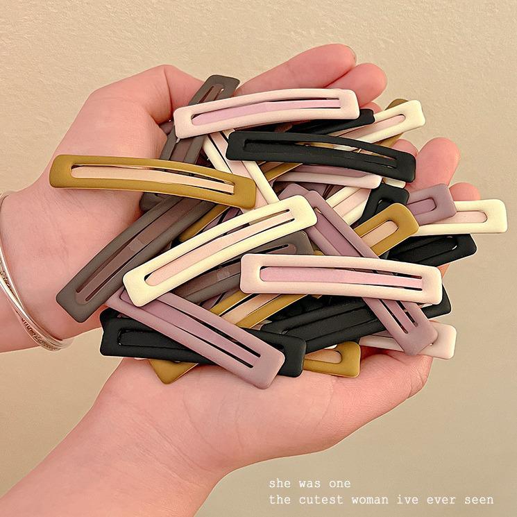 Matte BB Hair Clip: High-End Headdress for Women, 2025 Trend, Perfect for Bangs and Updos