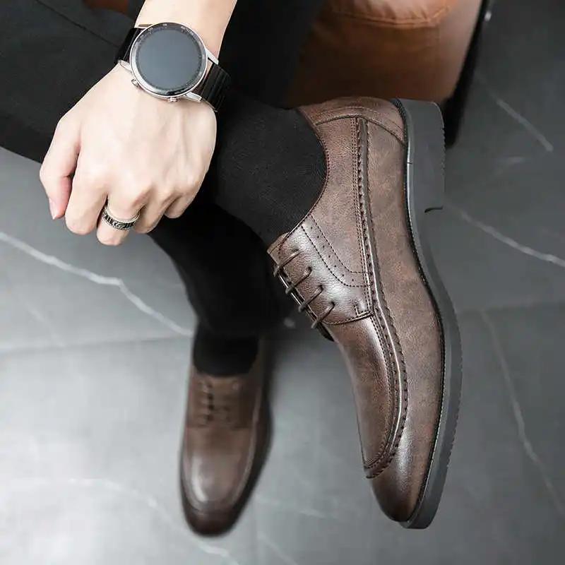 Fashion Summer Without Heel Boots Beige Shoes Man Brand Hi Cut Shoes For Men Sneakers Sports Vip Shoose Trending Products League