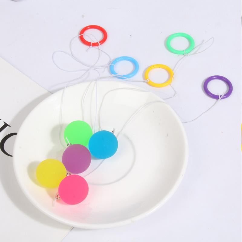 

1/3/5Pcs New Kids Rope Jump Ball Nostalgic Toy Solid Color Pulling Rope Elastic Ball Gift For Children (As shown-33921)-