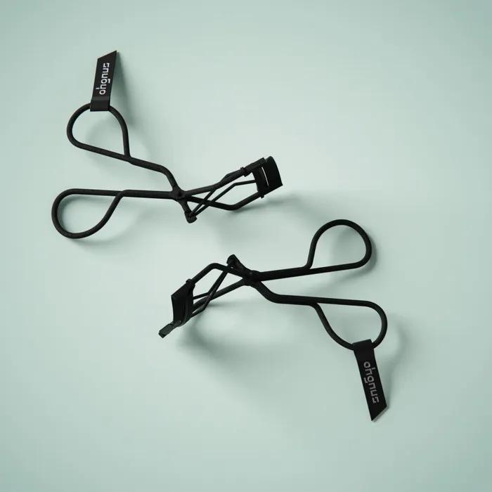 Ognus Cynical Lash Viewer