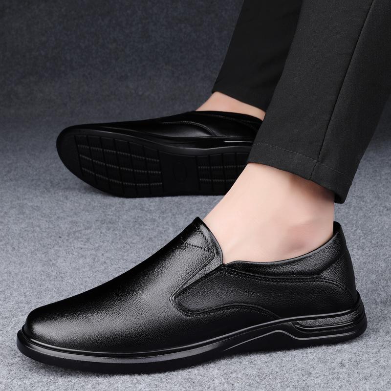 Fashion Genuine Leather Men's Warm Winter Shoes Formal Dress Loafers Casual Soft Mens Business Shoes Comfortable Non-slip Driving Shoes
