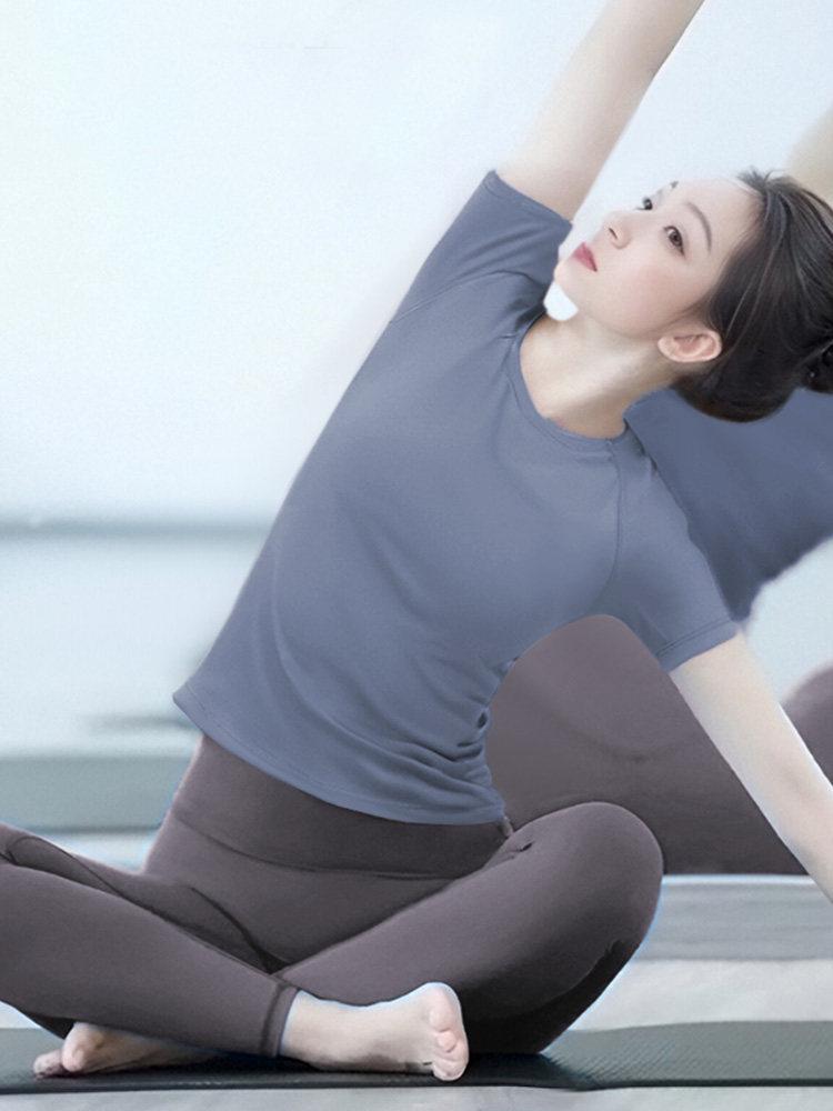 2025 Women's Yoga Clothing Set: Stylish Short Sleeve Top & Running Outerwear for Pilates & Fitness
