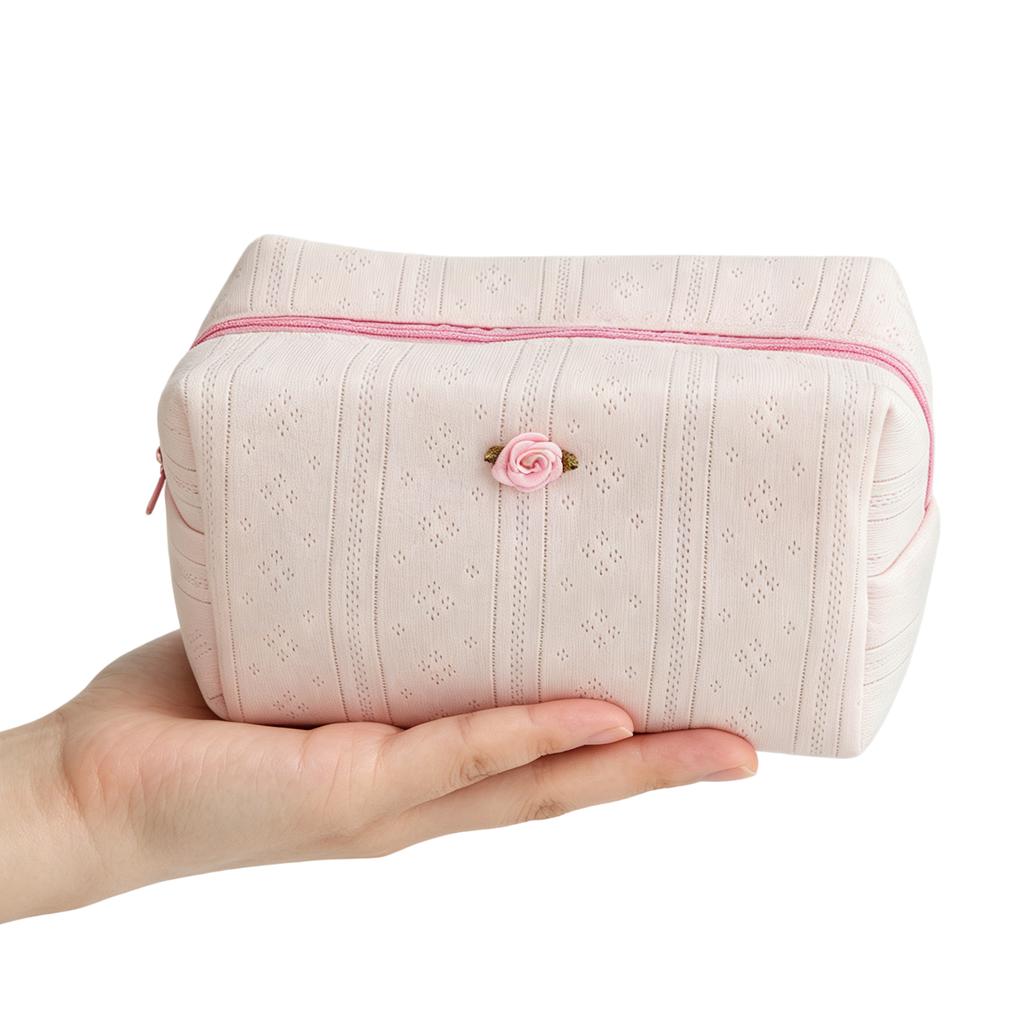 Roses Print Cosmetic Bag Zipper Closure Stylish Storage Bags Portable Organizer for Shopping And Outdoor Family Outings