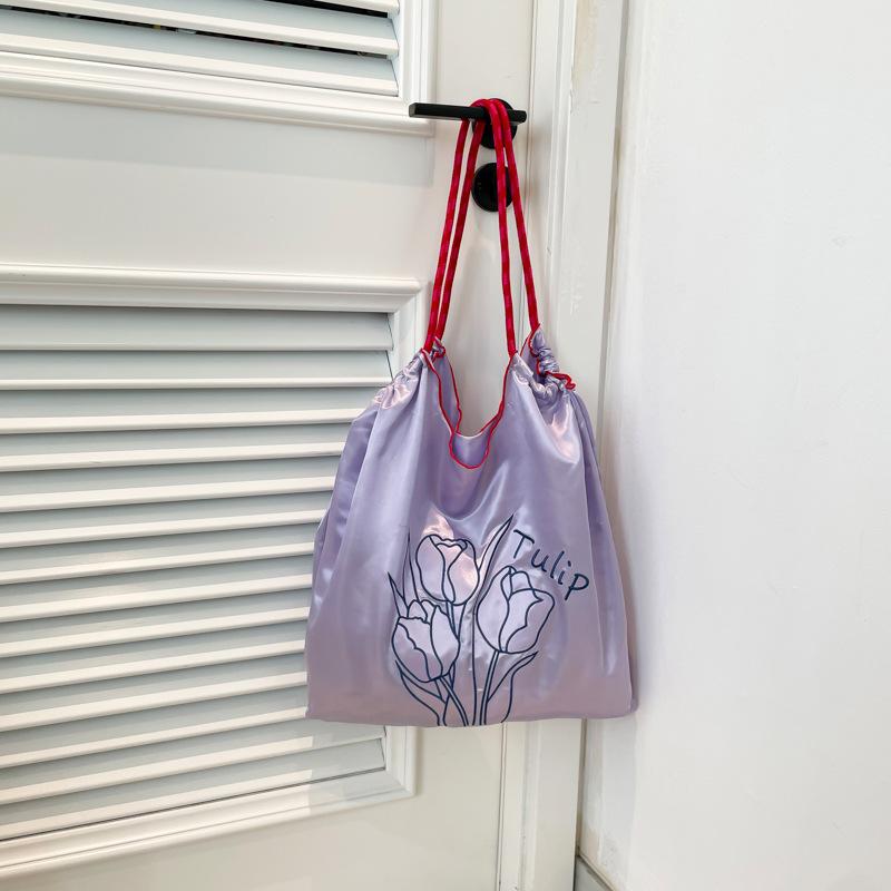 Niche flower embroidered canvas bag girl Korean version large commuter cloth bag summer versatile shoulder tote bag