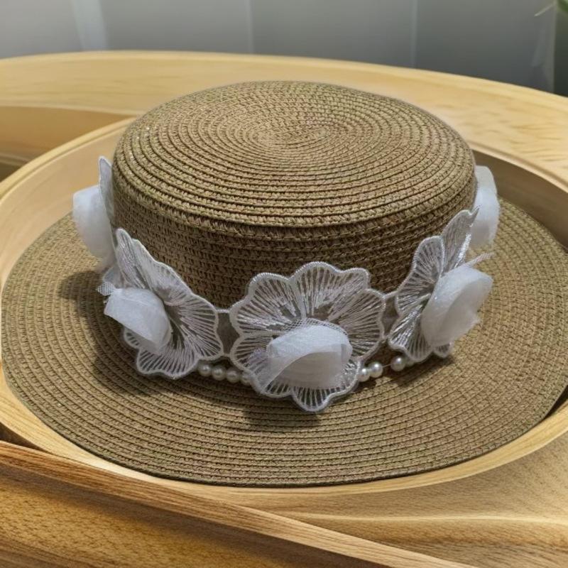 Hat female summer beach sunshade sunscreen sun hat French British retro temperament pearl flat top top hat