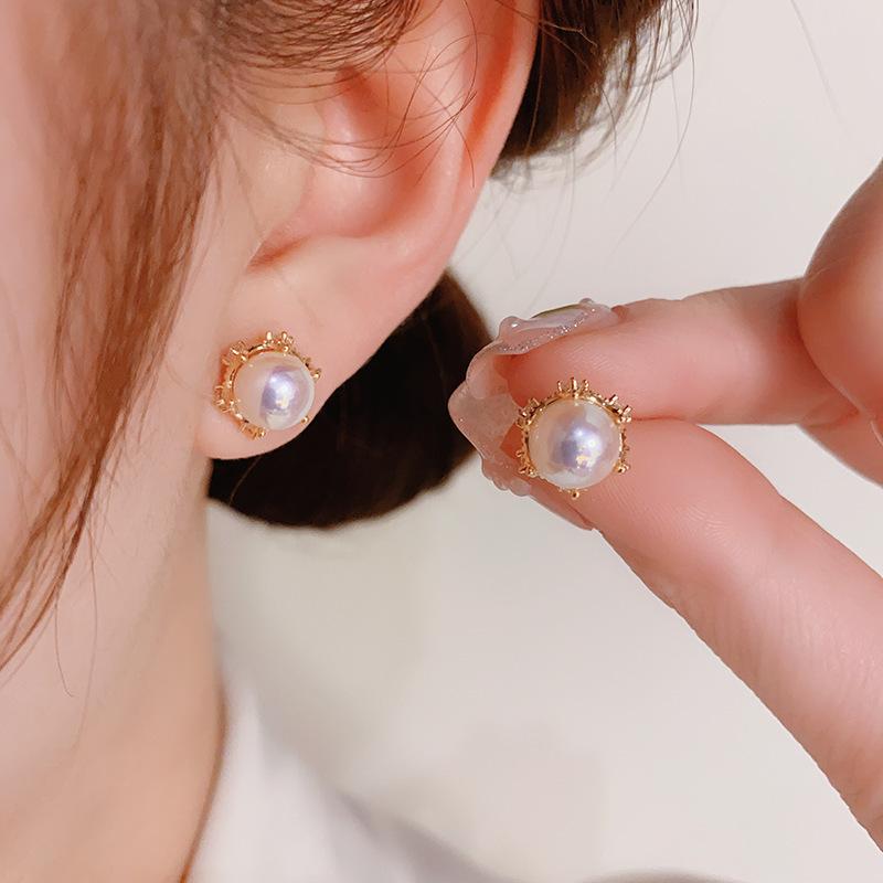 

Серьги-пусеты из жемчужного золота простые и маленькие серьги с темпераментом французские модные серьги женские с высоким чувством