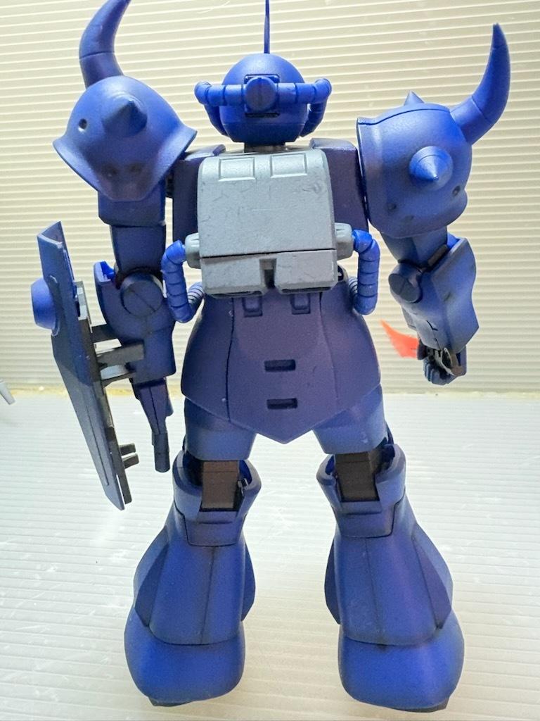 [USED] Gunpla MG Mobile Suit Gundam MS-07B Gouf Ver.1.0 Fully Painted Finished Product