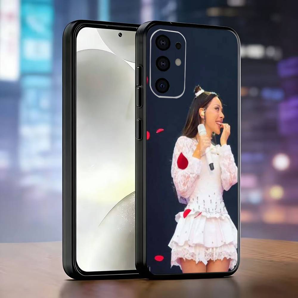 A-Ayliva Singer Phone Case For Samsung S25,S24,S21,S22,S23,S30,Ultra,S20,Plus,Fe,Soft Silicone Black Cover