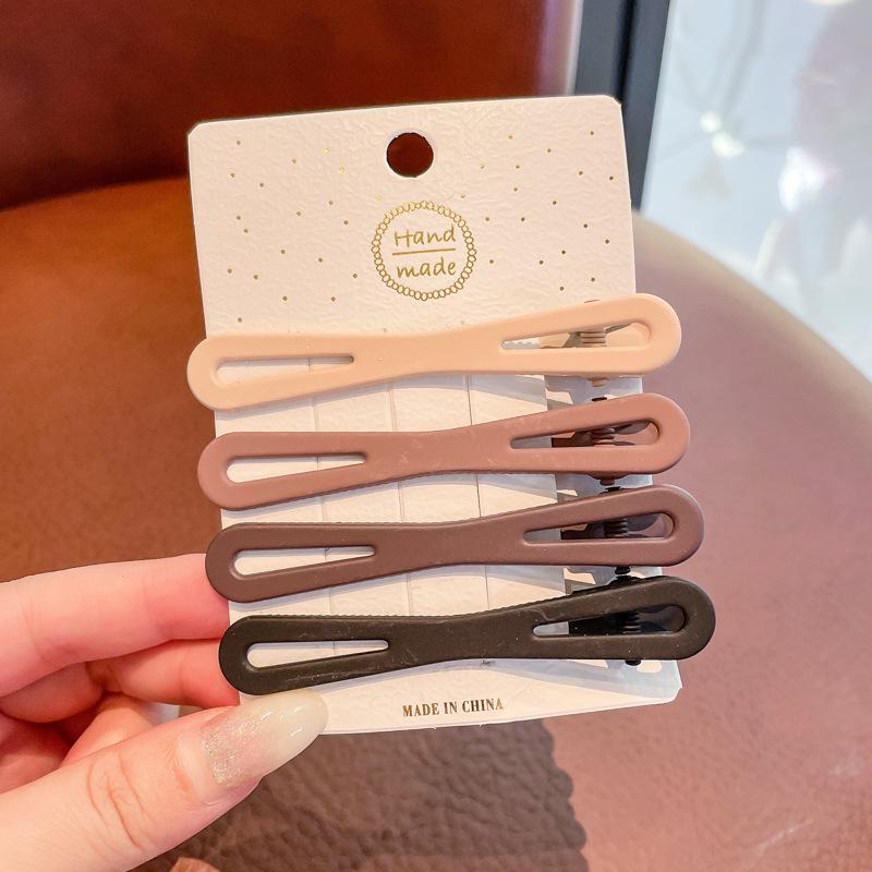 Autumn & Winter Coffee Hair Clip: Women's Seamless Duckbill, BB & Bangs Clips