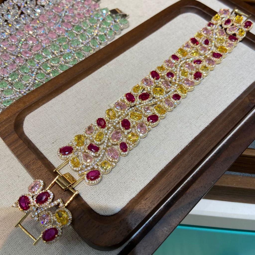 Wide Version Luxury Heavy Industry Water Drop Gem Bracelet, Gold-Plated, Rich Woman Feeling Boutique Inlaid Colored Treasure Jewelry
