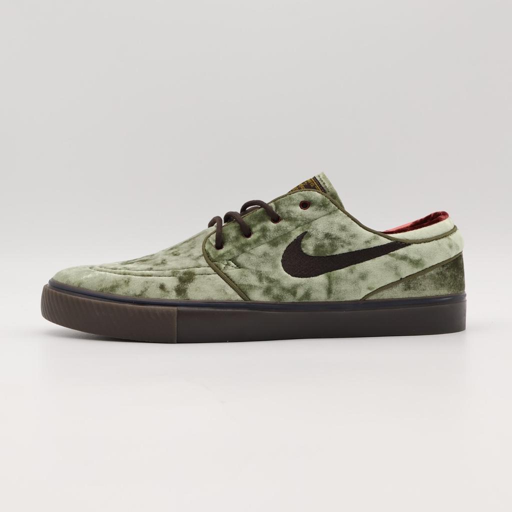 FZ1302-200 Nike SB Zoom Janoski OG SE Cidade do Cinema (masculino)