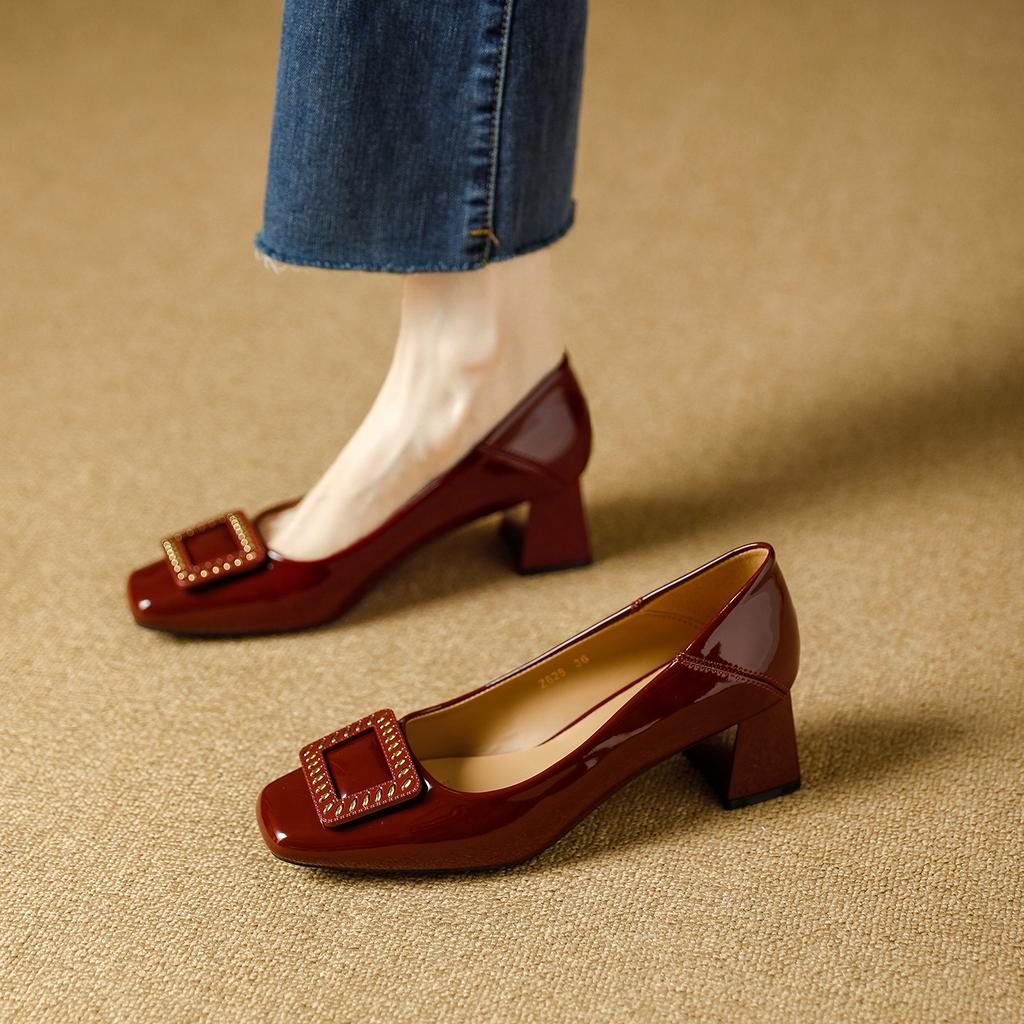 Thick heel high heels are not tired of square buckle red wedding shoes 2026 spring patent leather square head medium heel shallow mouth single shoes