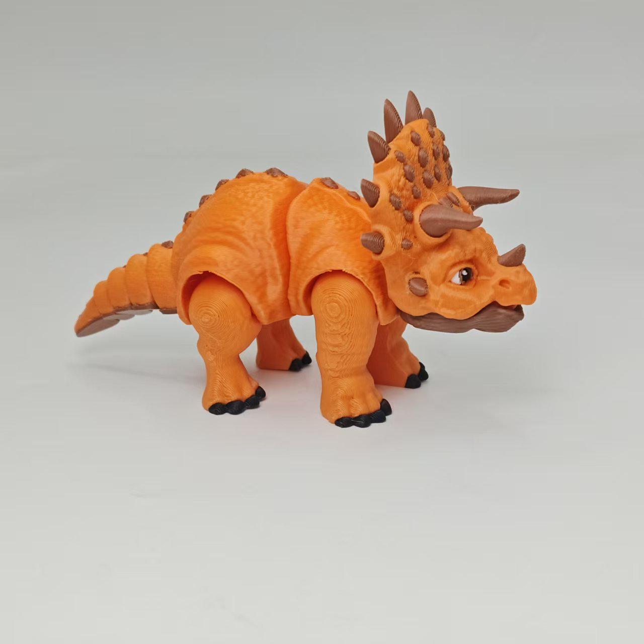 3D Printed Movable Triceratops Toy - Jurassic Dinosaur Figurine