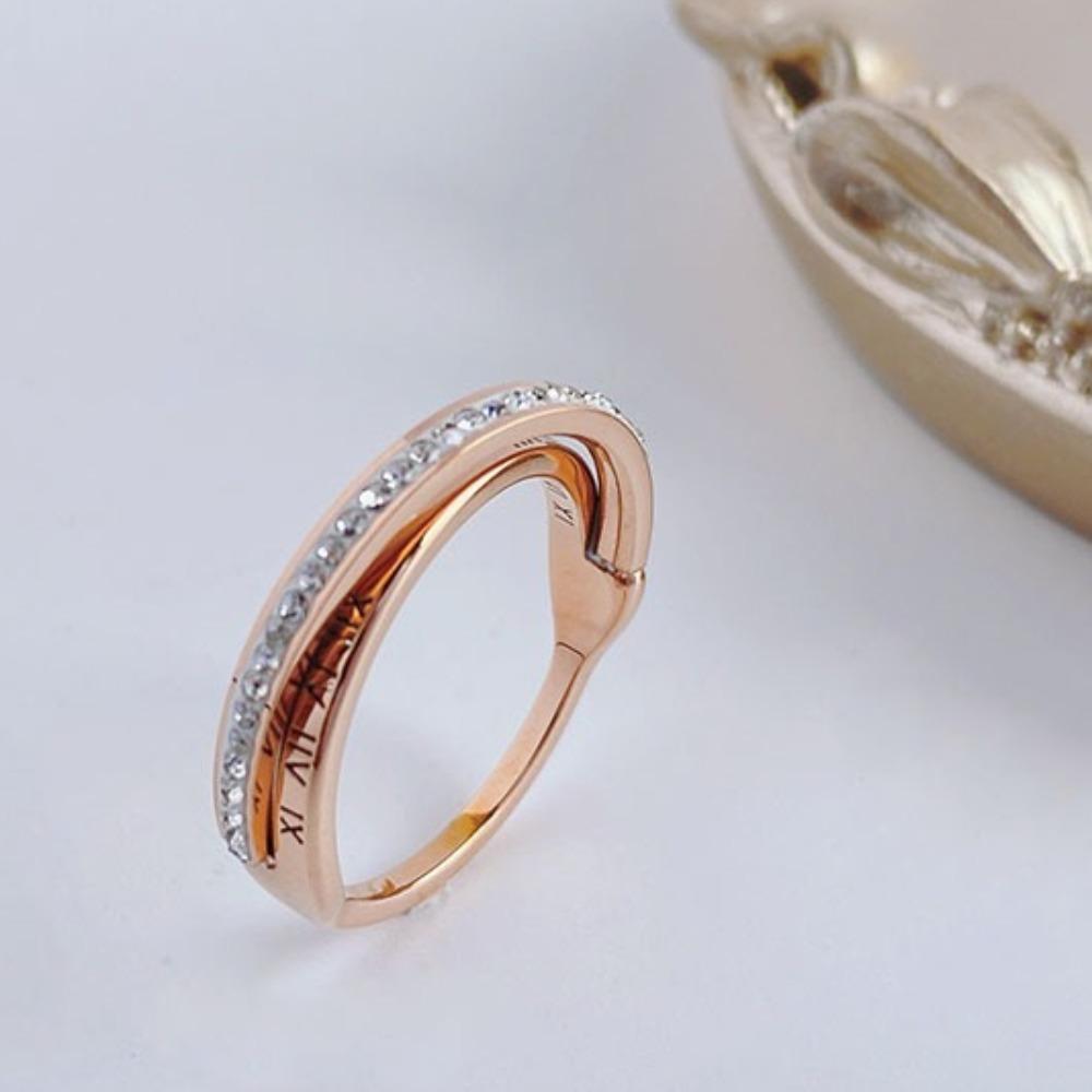 Trendiger Titanstahlring für Damen mit Diamant Römisch 18 Karat Roségold plattiert Modeschmuck