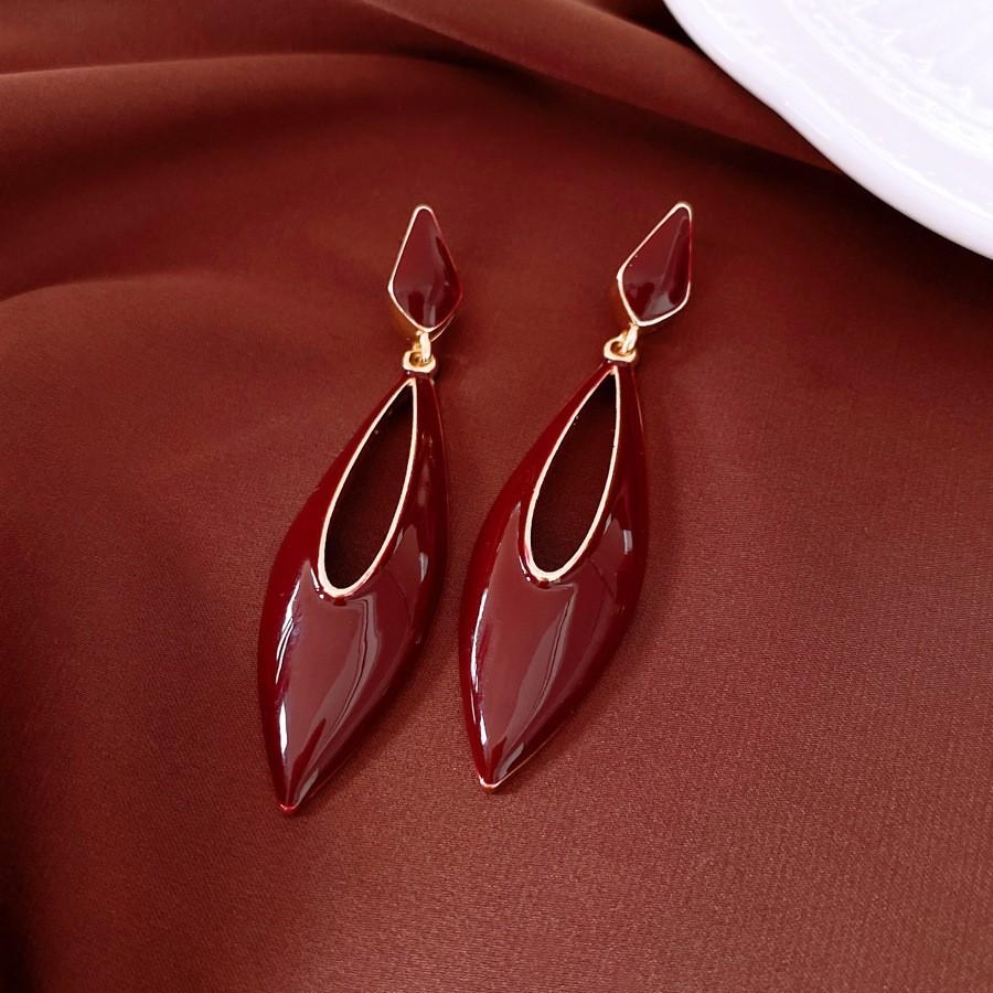Silver Needle Diamond Oval Pendant Fringed Earrings Medieval Vintage Court Style Stud Earrings Light Luxury Retro Earrings