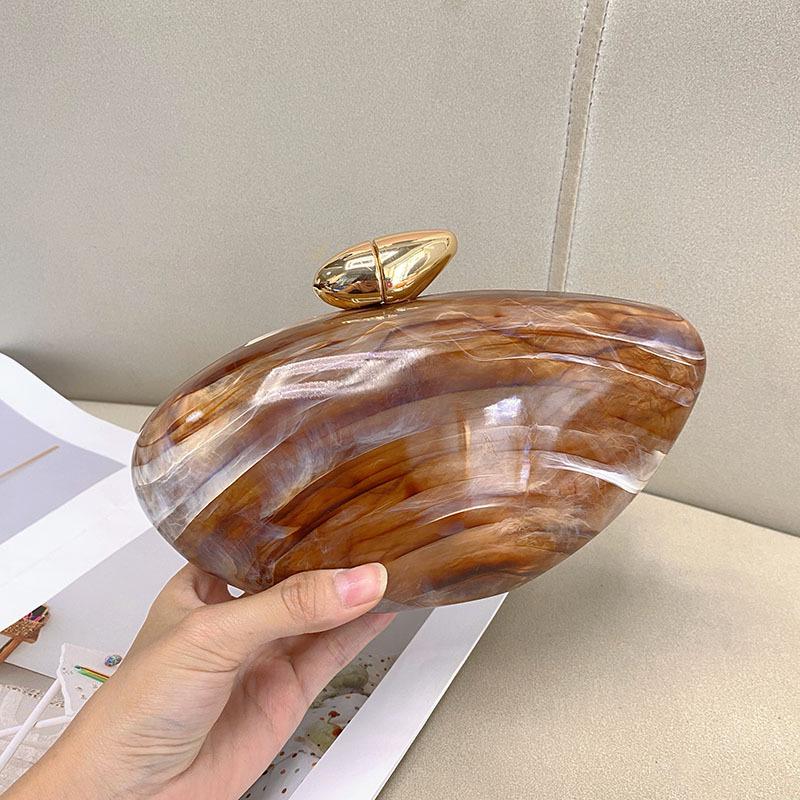 

Сумка Chic Marble Acrylic: Стильный дизайн в виде гусиного яйца для ношения в руке или через плечо