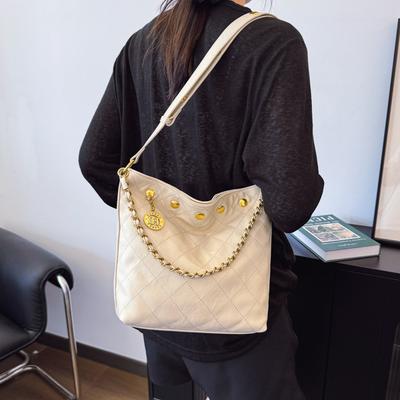 Fashion Versatile Rhombus Chain Handbag Women's 2025 Summer New Crossbody Bucket Bag