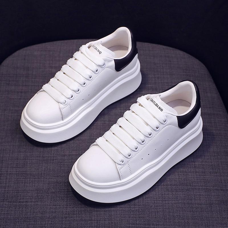 Nouvelles Chaussures de Course Décontractées à Bout Rond et Brides Croisées pour Femmes Mode Automne Augmentées Respirantes Confortables Chaussures de Sport NON:9302