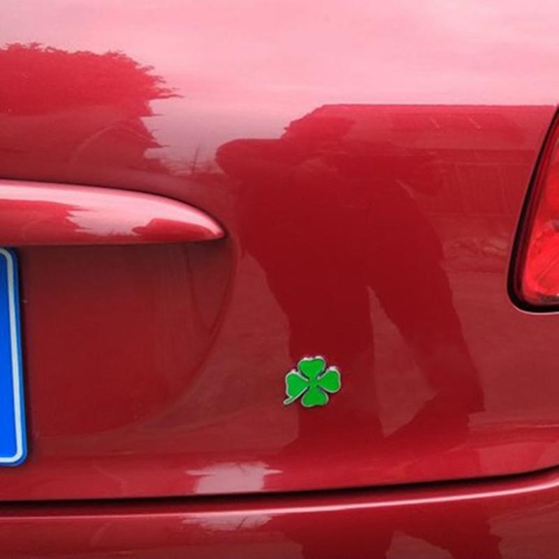 Universal Lucky Metal Car Emblem Side Marker Sticker Car 3D Four-Leaf Clover Sticker Body Side Label Scratch Cover Gift