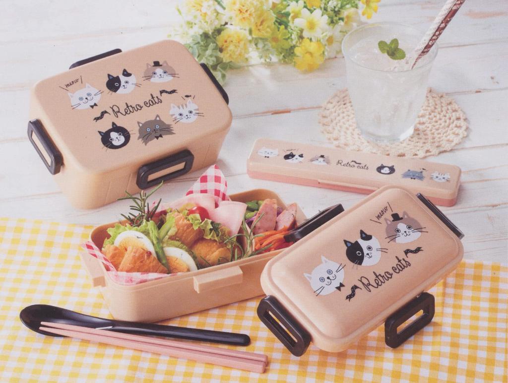 Skater Silver Ion Antibacterial Bento Box with Domed 2 Retro Cat Made in Ag+ Lid, Tiers, 600ml, Design, Japan, PFLW4AG-A