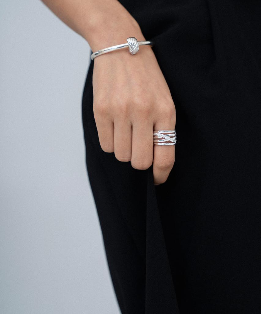 Jnui Ryant Ring Silver