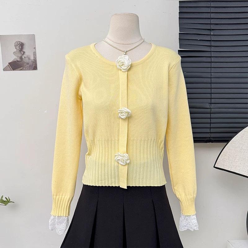 French Floral Lace Patchwork Waist Slimming Versatile Base Layer Knit Top Cropped Sweater Women