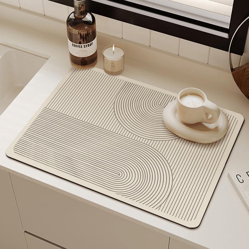 Diatomaceous Earth Absorbent Mat