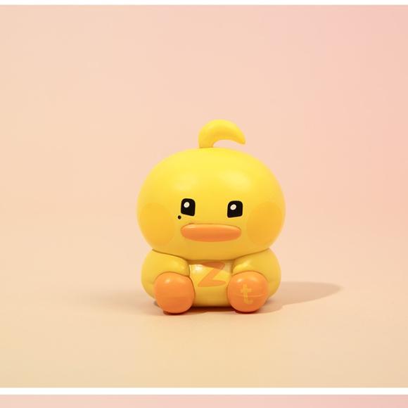 

(zeroni ФІГУРКА МОНІТОРА) ZB1 (ZEROBASEONE) ОФІЦІЙНИЙ MD