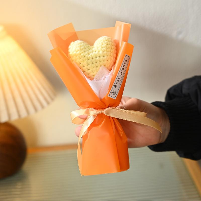 Mini Handmade Heart Bouquet Romantic Gift Yarn Flower Bouquet Crochet  Valentine's Day Mother's Day Desktop Decoration