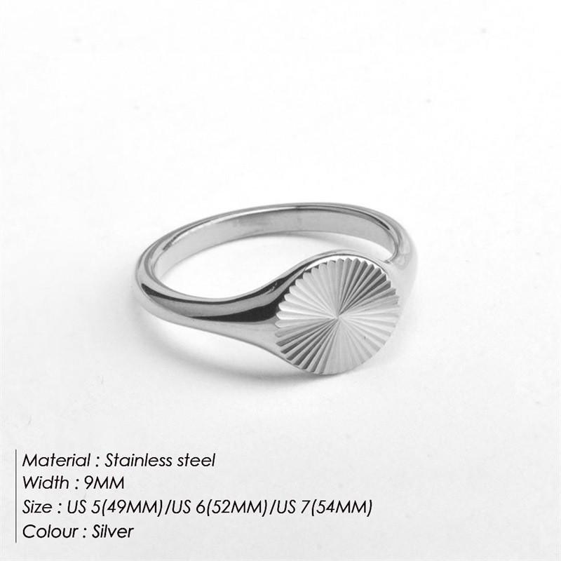 18K Gold Plated Women's Textured Wave Ring - European & American Style, Round Stainless Steel Design