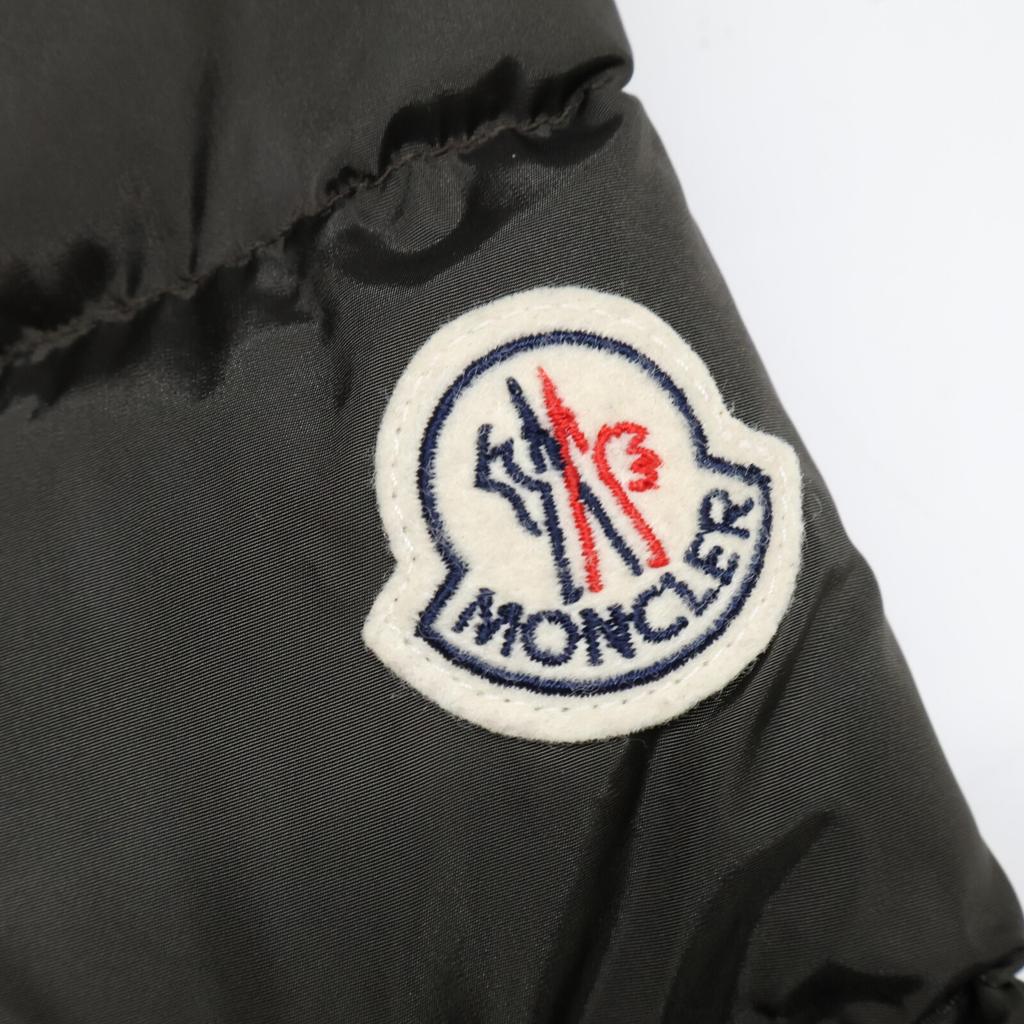 MONCLER [Good Condition] TALEVE Hoodie coat 00 khakiUsed