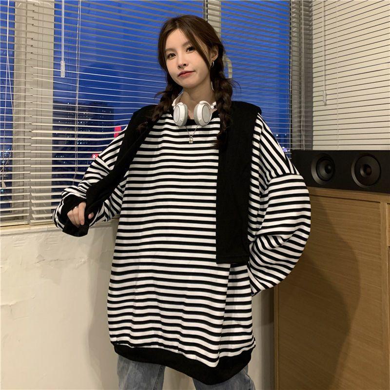 Spring and Autumn Women's Sweatshirt Two-piece Striped Shawl Sweater Retro Minority Loose Large Top Coat