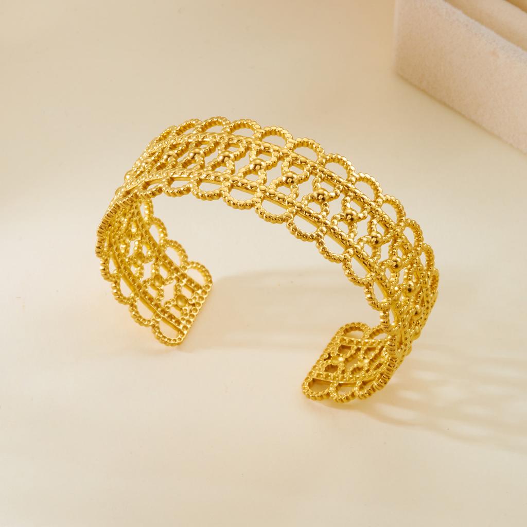 Fashion Geometric Flower Cuff Bracelets for Women Stainless Steel Gold Color Opening Bracelets Party Daily Jewelry Accessories